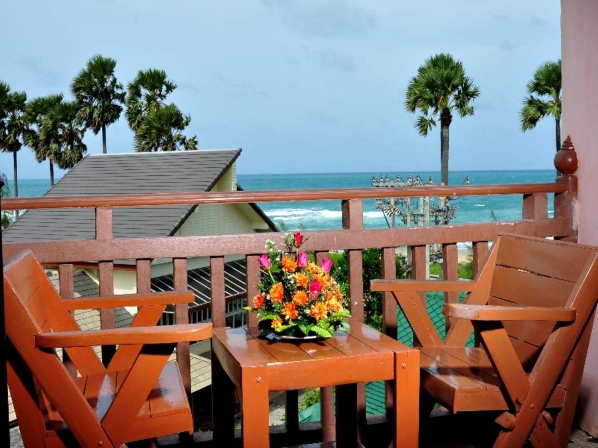 Baan Karonburi Resort Buitenkant foto